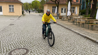 Ivo Ziemann mit dem E-Bike